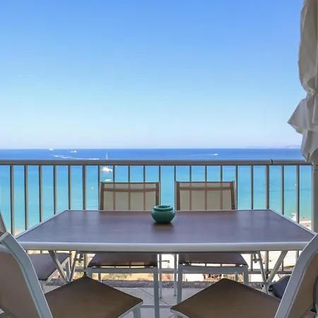 Апартаменты Bord De - En Front De